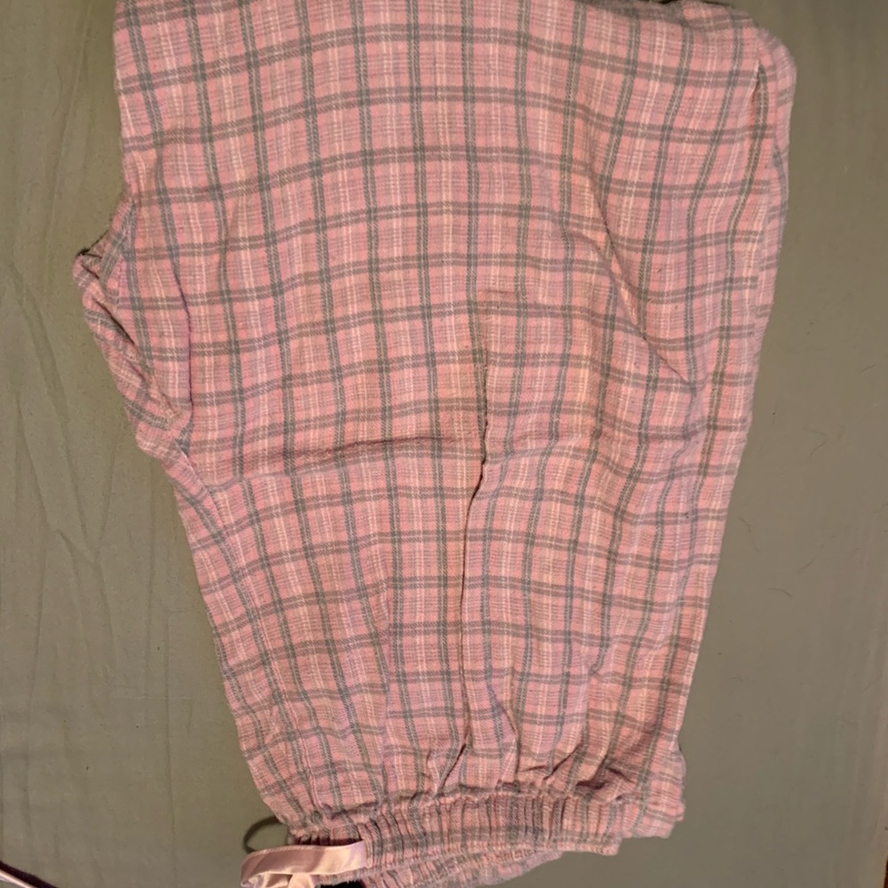 Women’s pajama pants